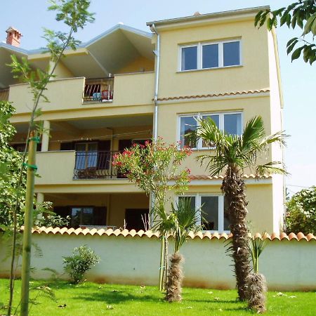 Apartment Nina Ровінь Екстер'єр фото