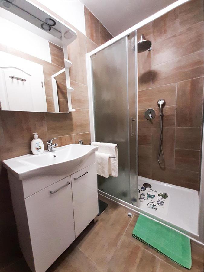 Apartment Nina Ровінь Екстер'єр фото