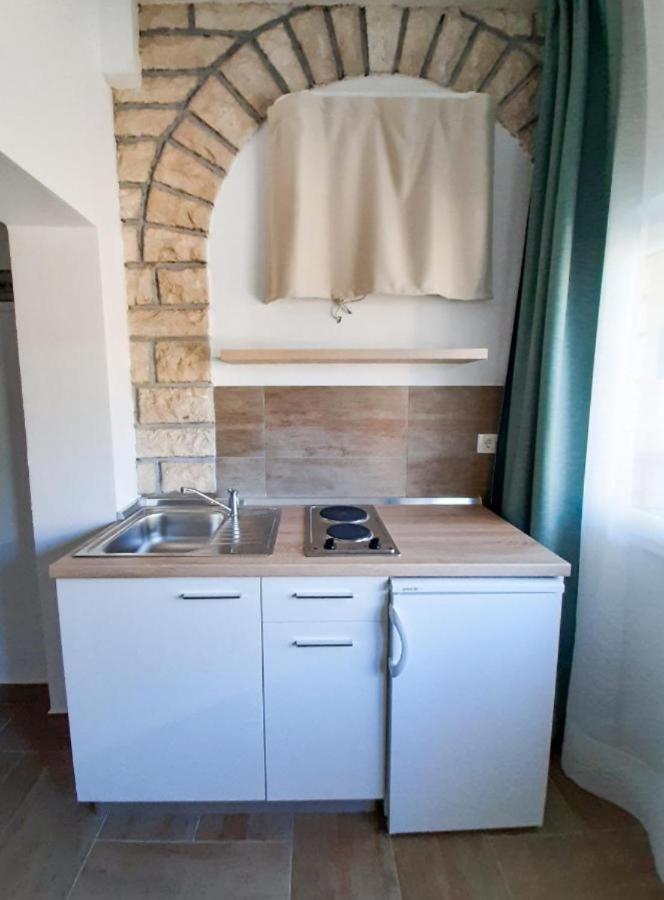 Apartment Nina Ровінь Екстер'єр фото